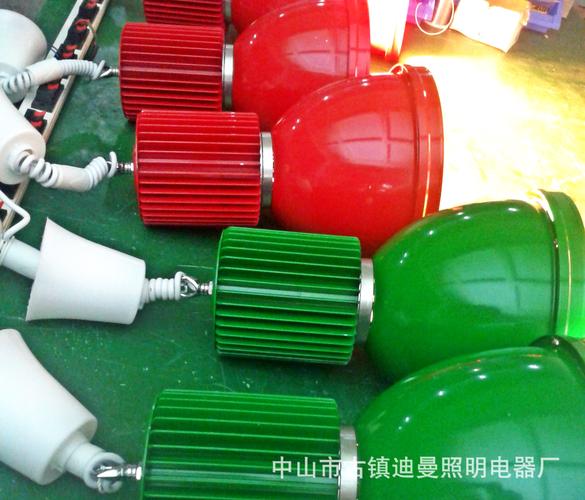生鲜区灯光不翻车 一个古镇照明厂的超市心得